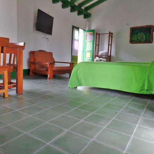 Hotel Vegas Del Rio Támesis Екстериор снимка