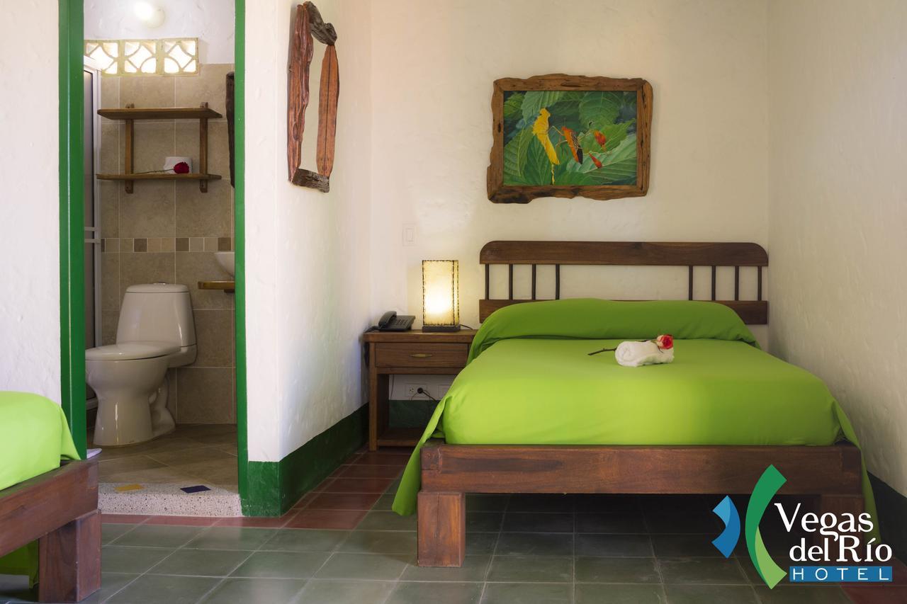 Hotel Vegas Del Rio Támesis Екстериор снимка
